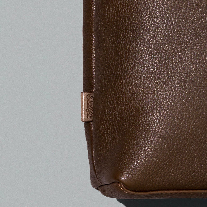 “Delight Your Life”を支える、日本産タンニン鞣し牛革