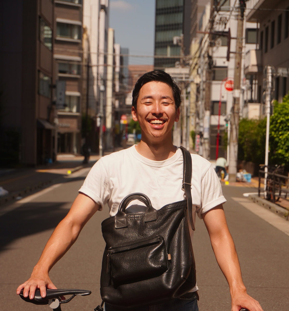 スタッフ金田一の自己紹介 — DELIFE