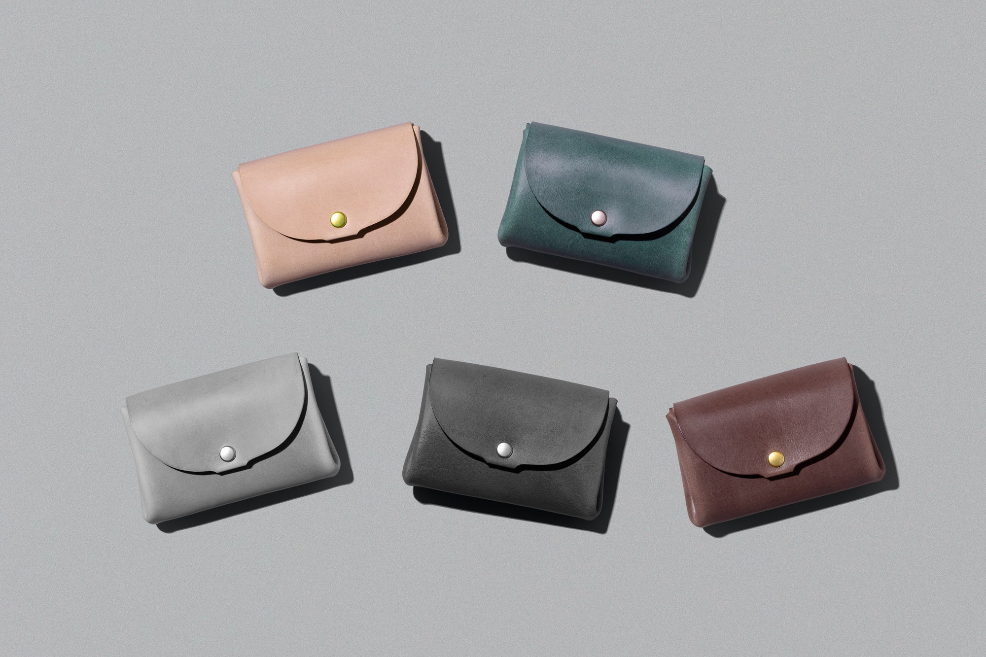 _MinimalWallets_1.jpg__PID:d6294ac9-6bbc-4ba9-8139-1a68b434776c