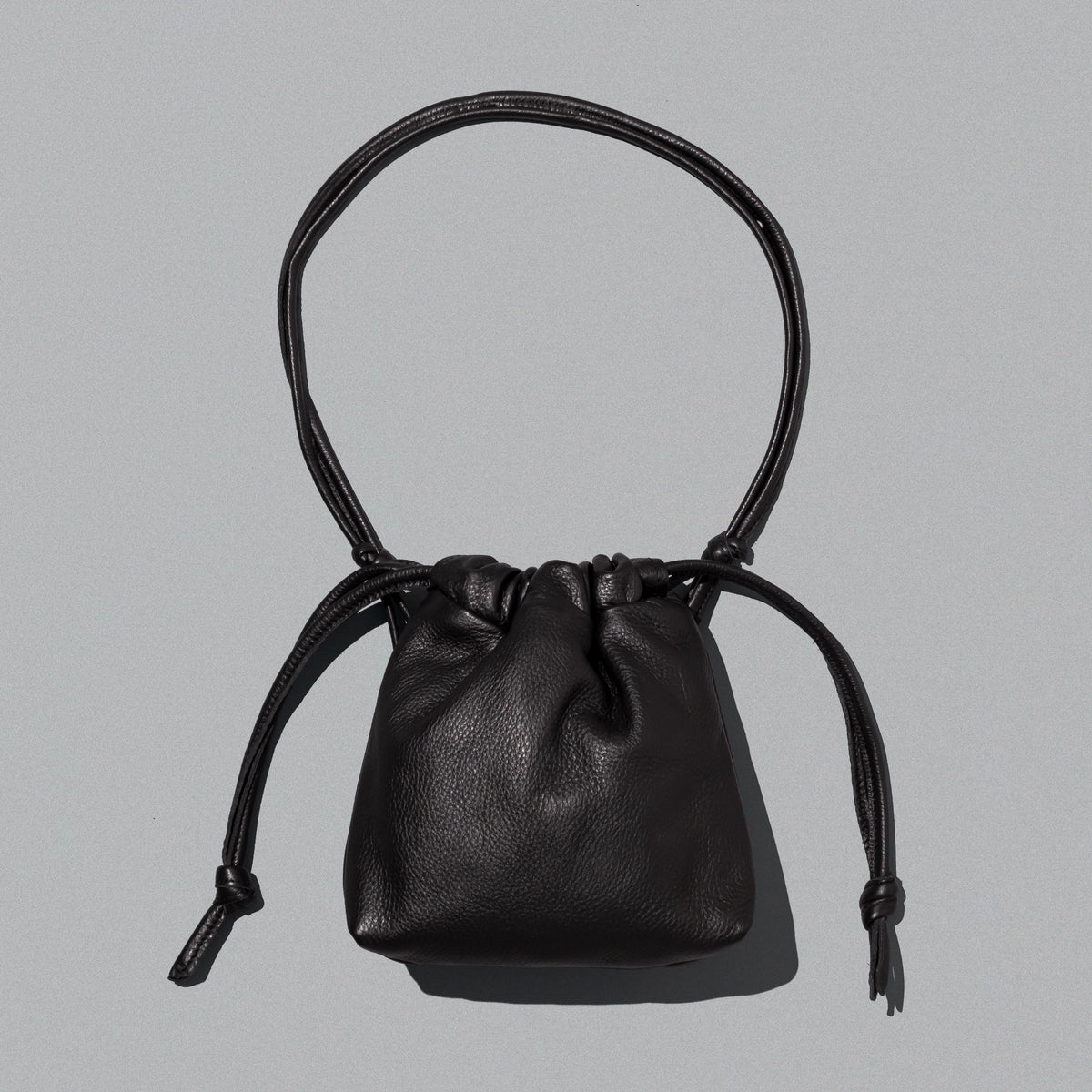drawstring_bag_black01_1200x12 